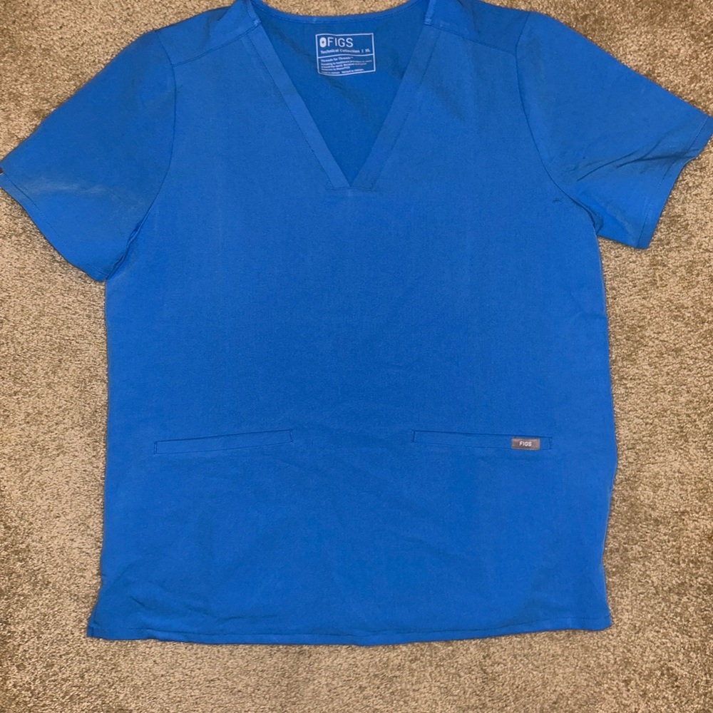 Women’s Figs Scrub Top